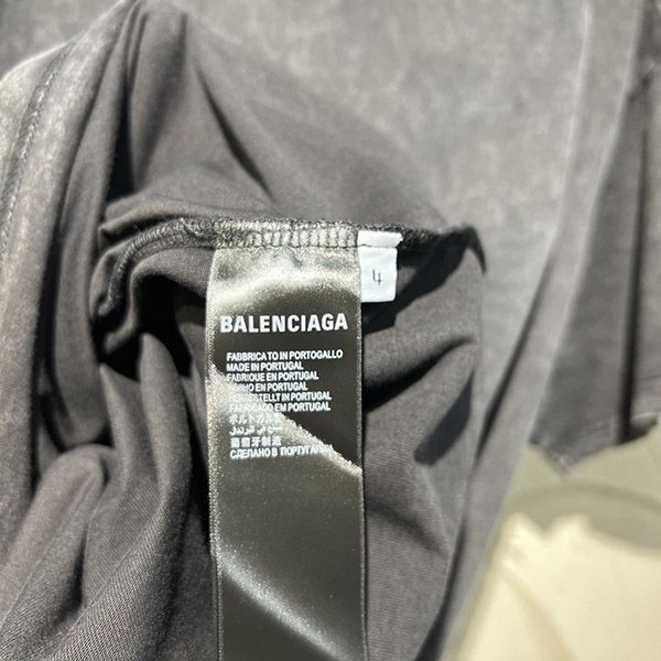 大人気!バレンシアガ BellevilleオーバーサイズTシャツ 偽物 bae27368